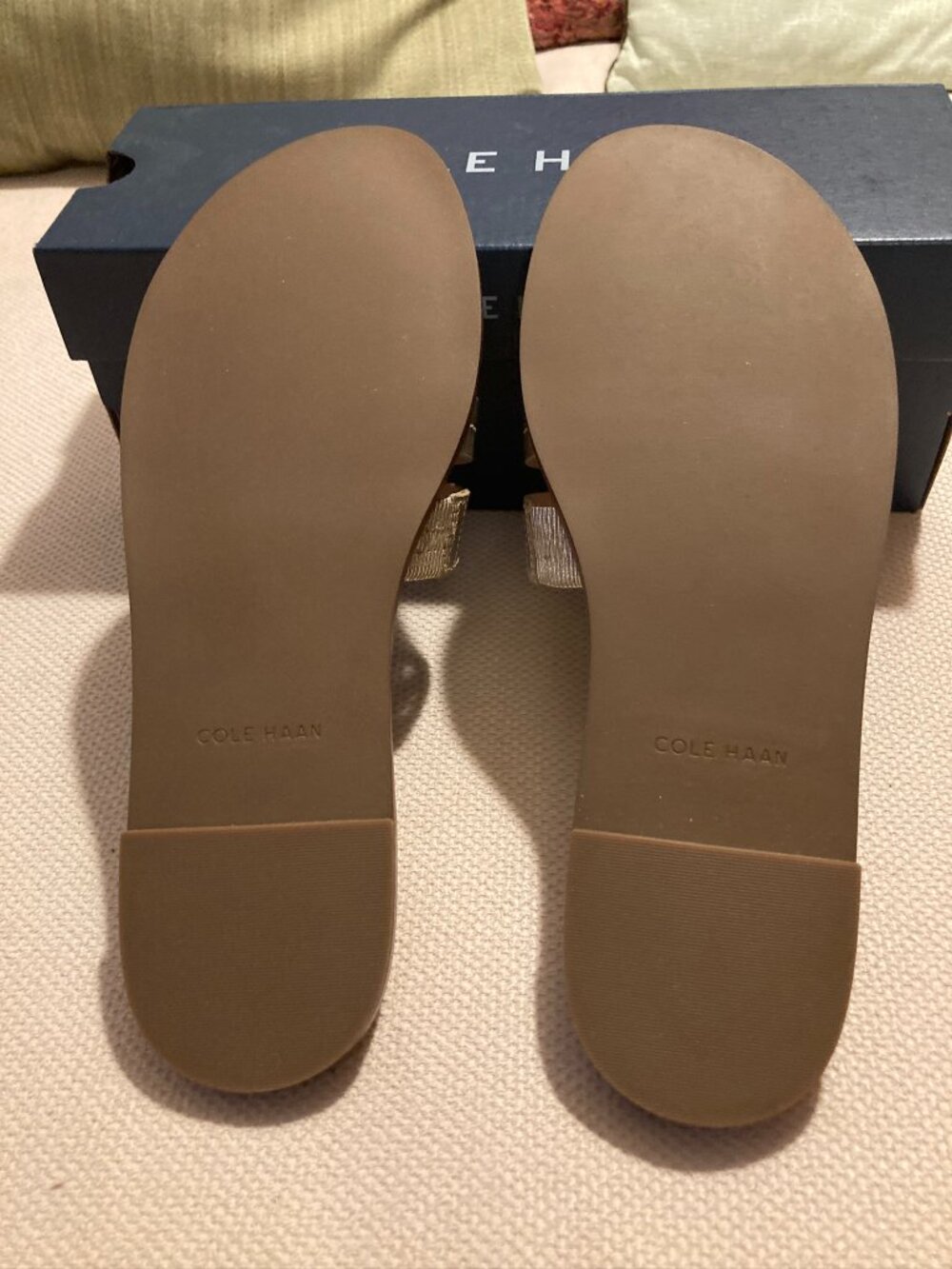 Cole Haan Flynn Slotted Slide Sandals 8 • Soft Gold Leather Slip-On NEW! - Picture 5 of 7